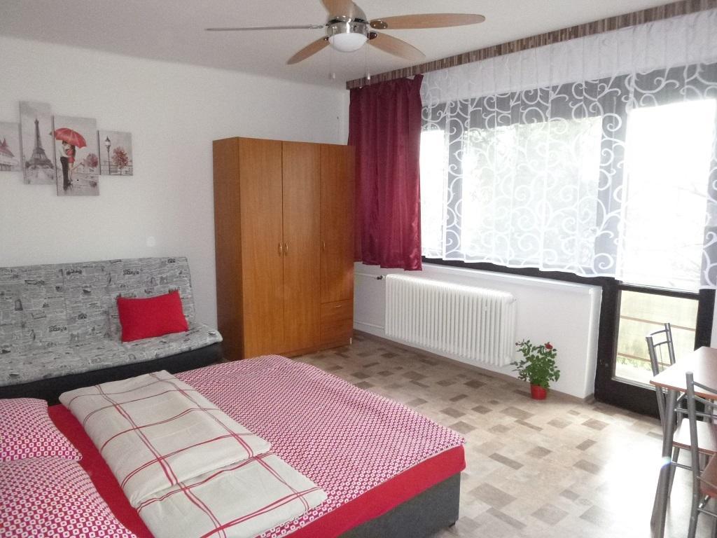 Apartmanovy Dom Grand Štúrovo المظهر الخارجي الصورة